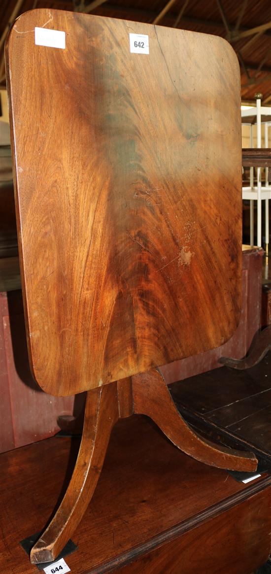 Mahogany snap top table